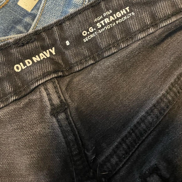 Old Navy OG Straight High Rise Shorts - Picture 4 of 5